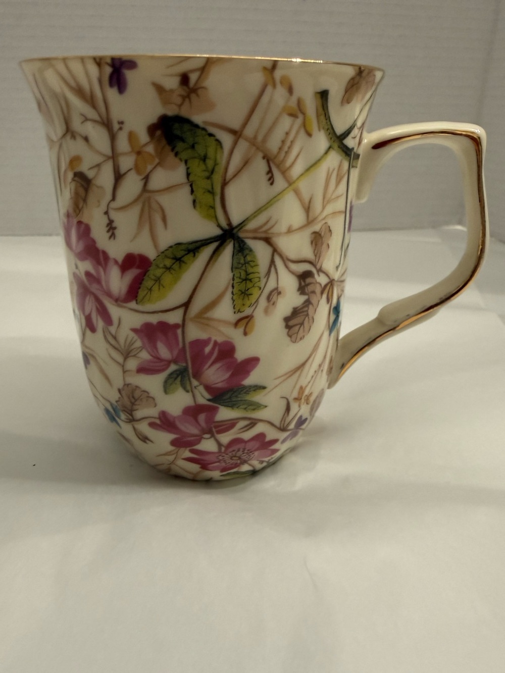 Vtg. Royal Elfreda Laura Rosary Porcelain Mug Allison LL Pink Floral Design